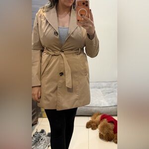 Kenneth Cole Beige Trench Coat